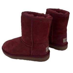 UGG | 5251T Classic II Slip On Boots Toddler Girls Size 11 Red Winter Fur Shoes